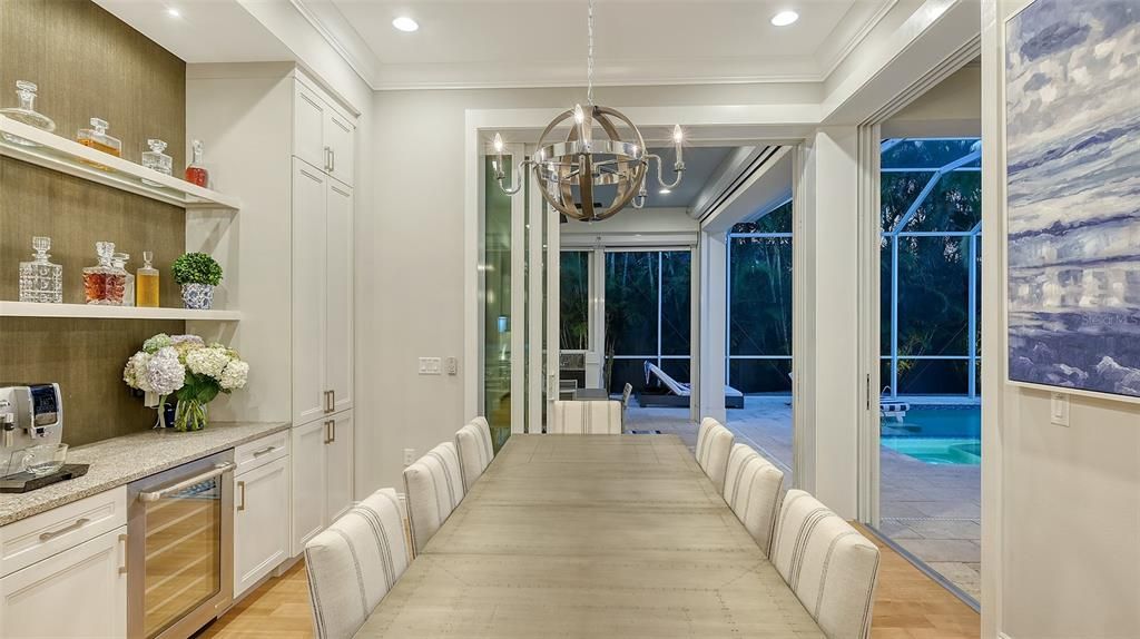 Chandelier, Dining room, Interior, Pendant Lights, Recessed Lighting, Wood Texture Flooring