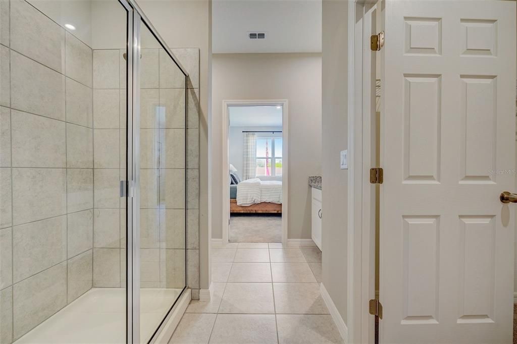 Bathroom, Bedroom, Glass Shower, Interior, Recessed Lighting