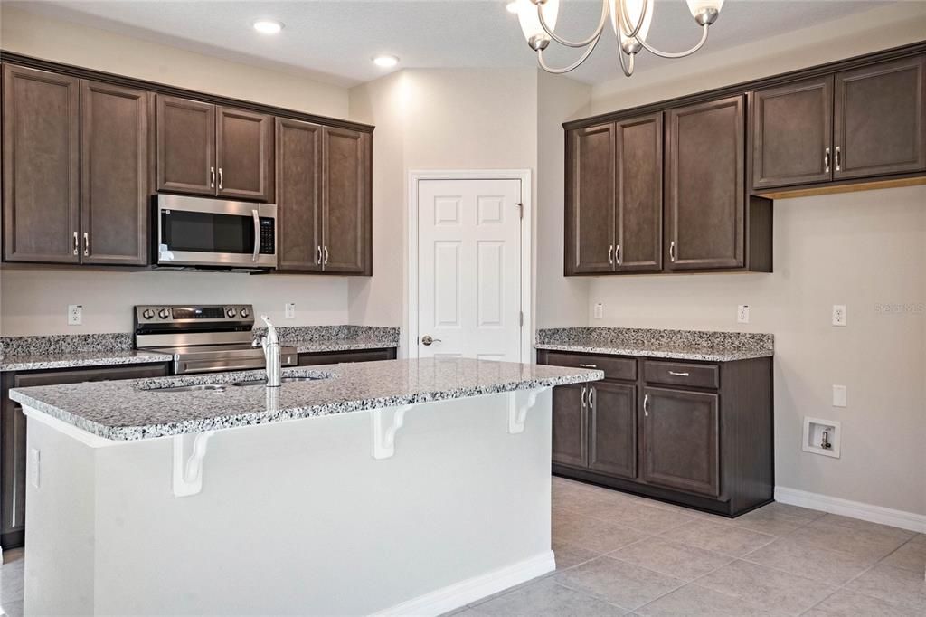 Chandelier, Interior, Kitchen, Recessed Lighting, Stainless Steel Appliances