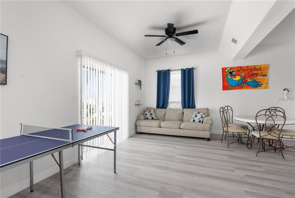 Game Room, Interior, Wood Texture Flooring