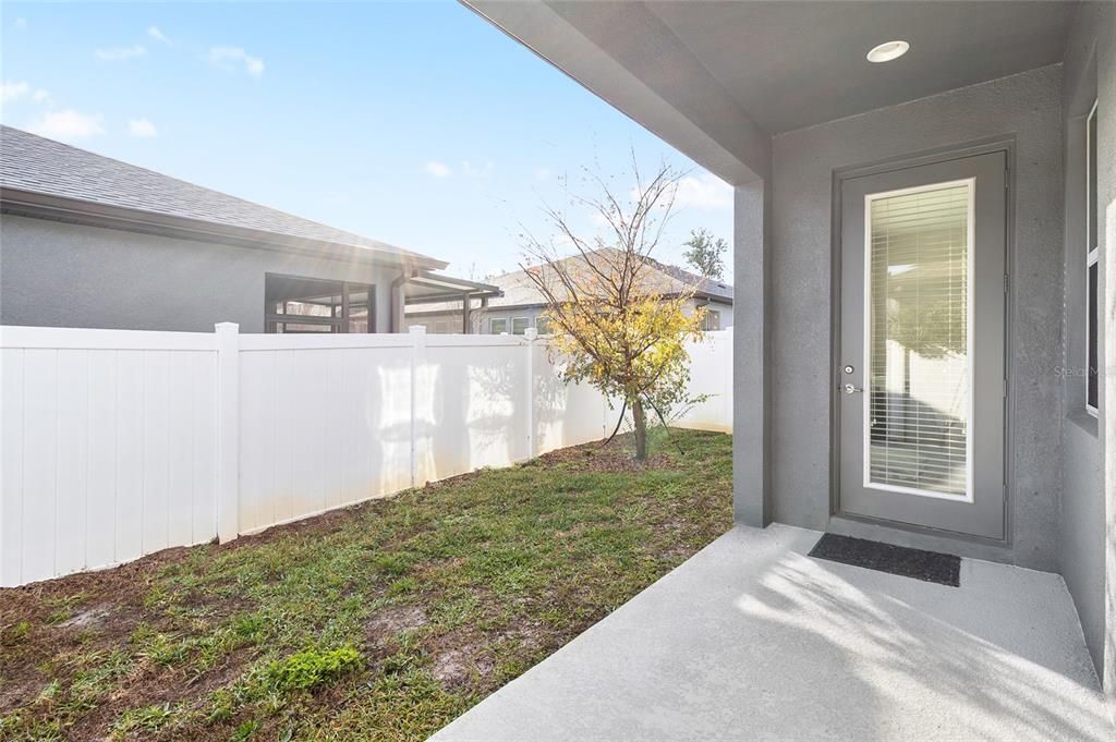 Backyard, Exterior