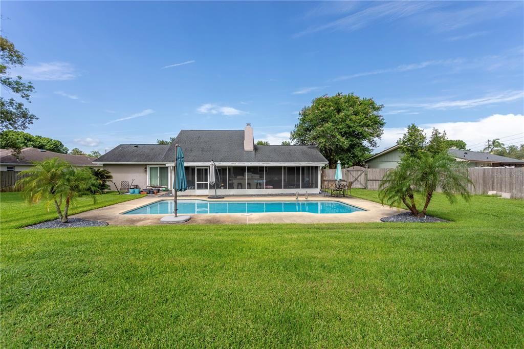 Backyard, Exterior, Pool