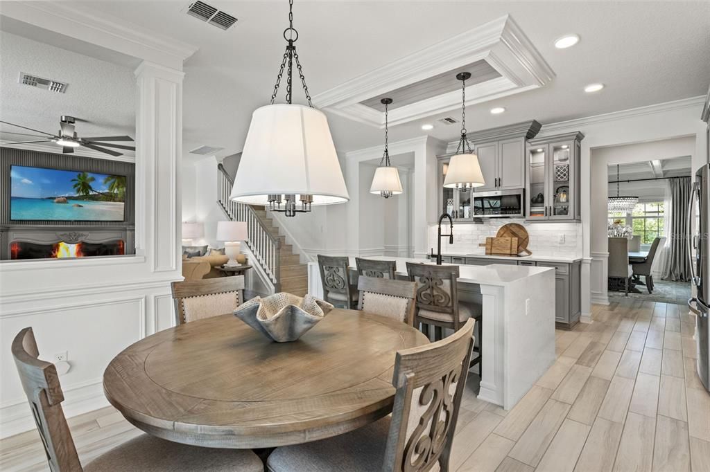 Dining room, Interior, Kitchen, Pendant Lights, Recessed Lighting, Wood Texture Flooring