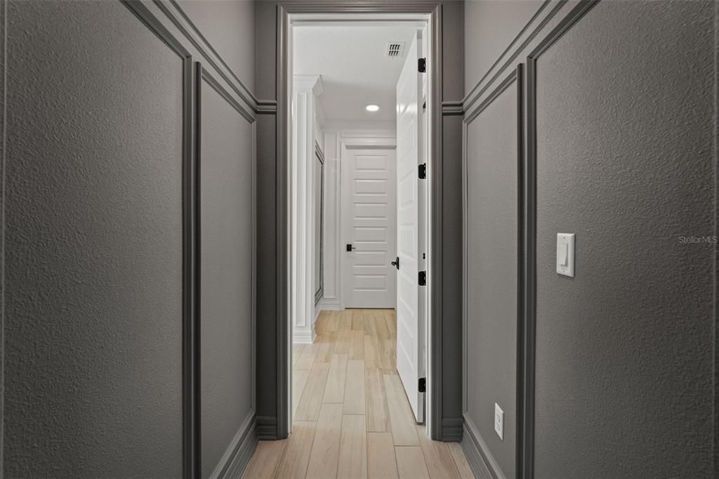 Interior, Recessed Lighting, Wood Texture Flooring