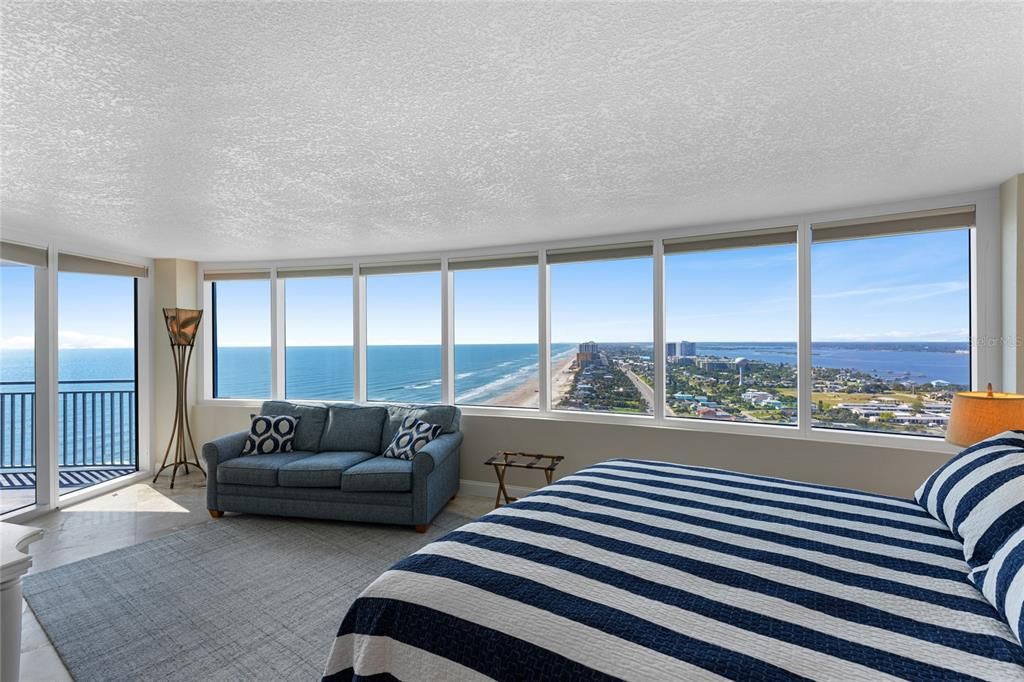 Bedroom, Interior, Water