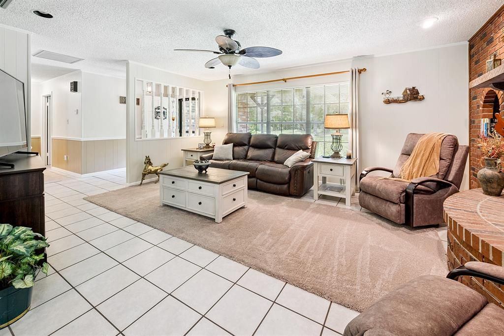 Interior, Living room, Recessed Lighting