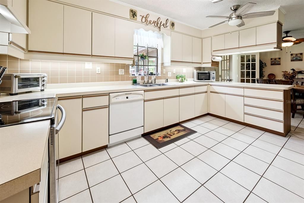 Interior, Kitchen