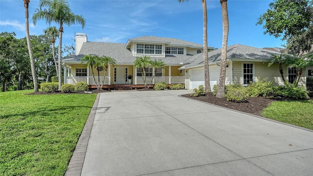 Attached, Backyard, Exterior, Facade, Ranch