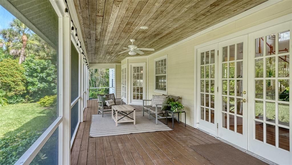 Interior, Sun Room, Wooden Ceilings, Wood Texture Flooring