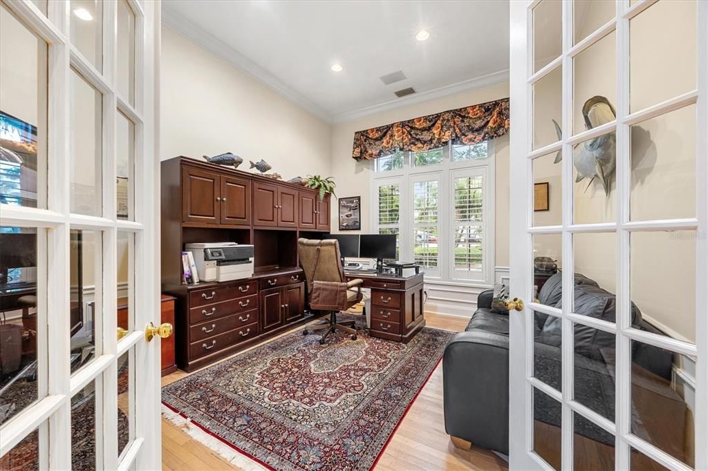 Home Office, Interior, Recessed Lighting, Wood Texture Flooring