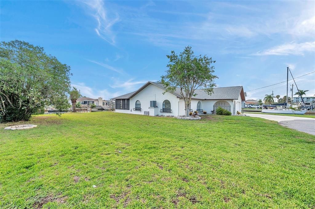 Backyard, Exterior