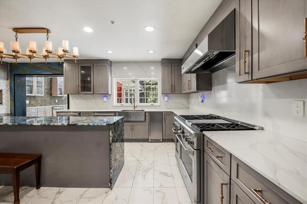Interior, Kitchen, Marble, Marble Walls, Recessed Lighting