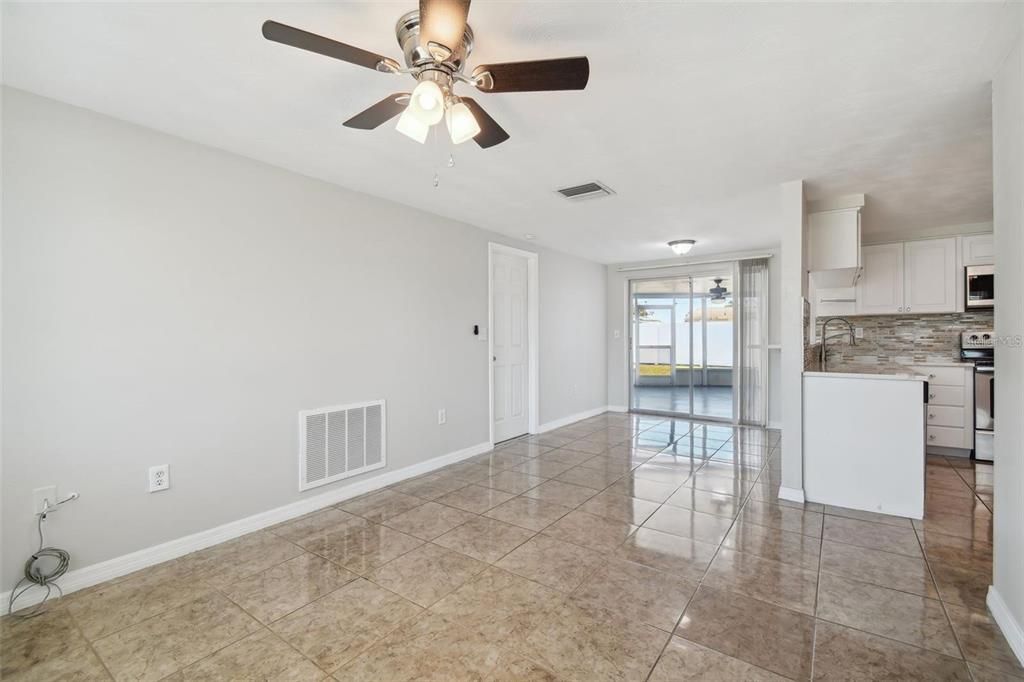 Empty room, Interior, Kitchen