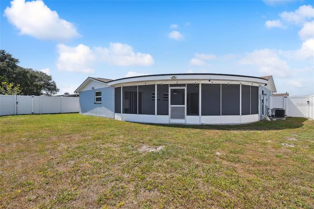 Backyard, Exterior