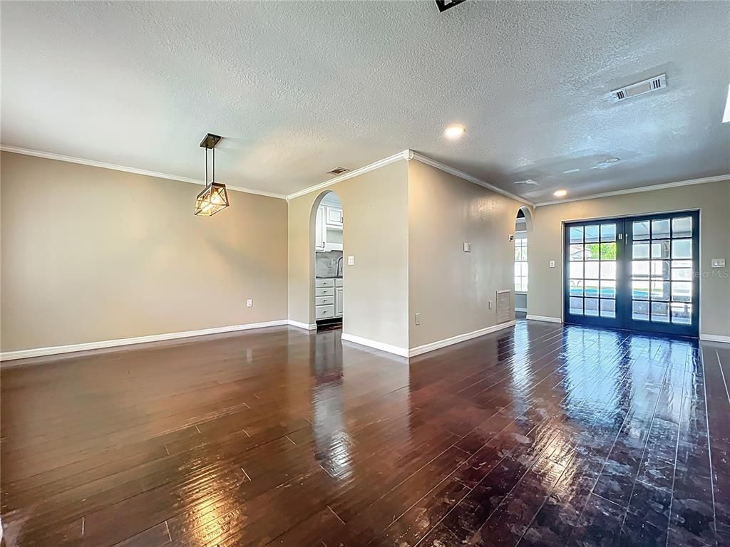 Empty room, Interior, Pendant Lights, Recessed Lighting, Wood Texture Flooring