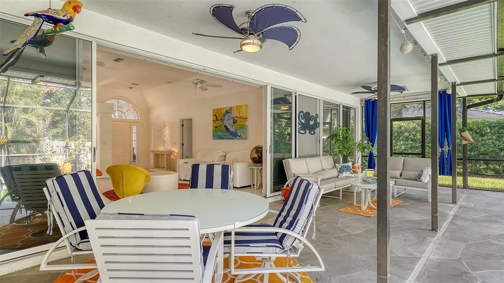 Dining room, Interior, Living room, Sun Room