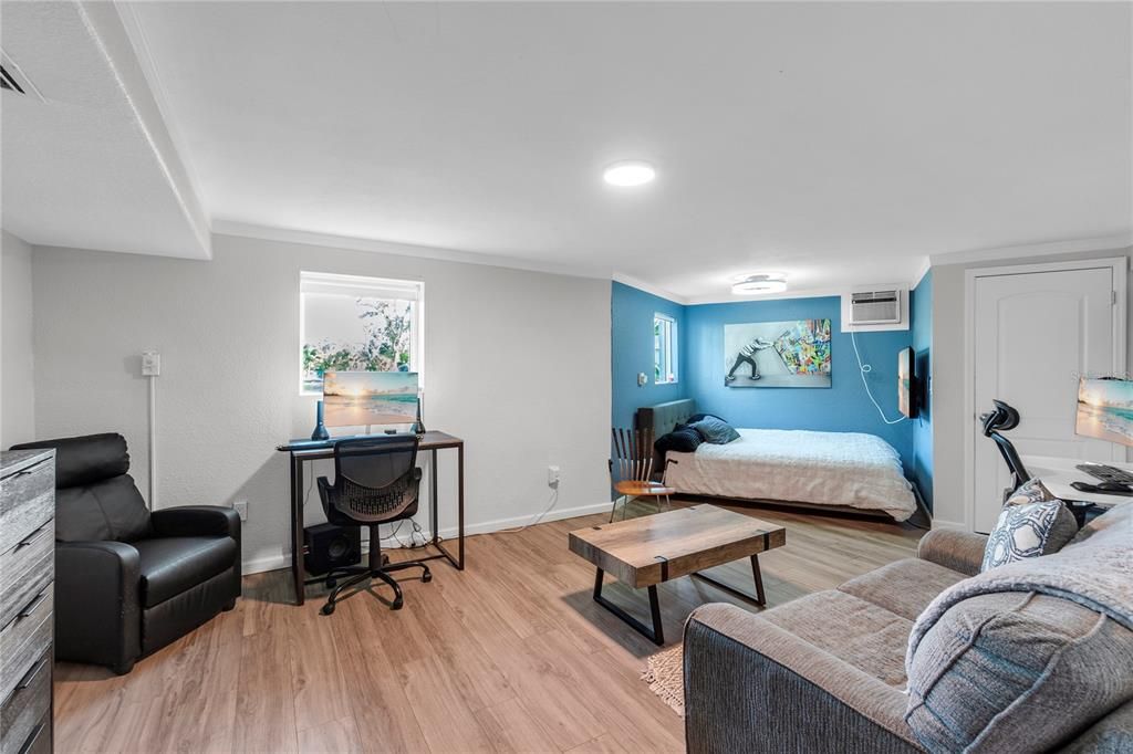 Bedroom, Home Office, Interior, Recessed Lighting, Wood Texture Flooring