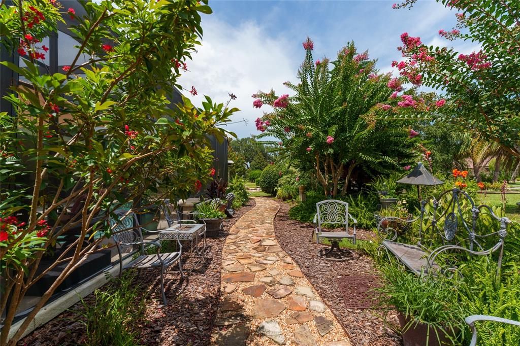 Backyard, Exterior
