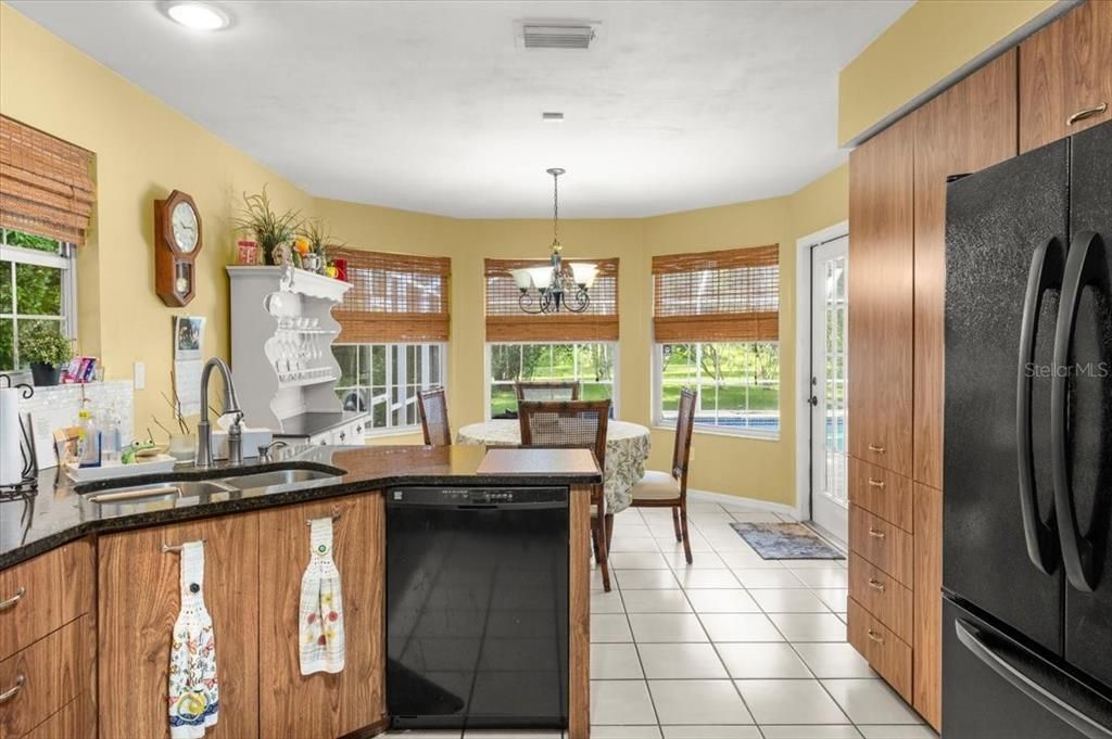 Dining room, Interior, Kitchen, Pendant Lights, Recessed Lighting