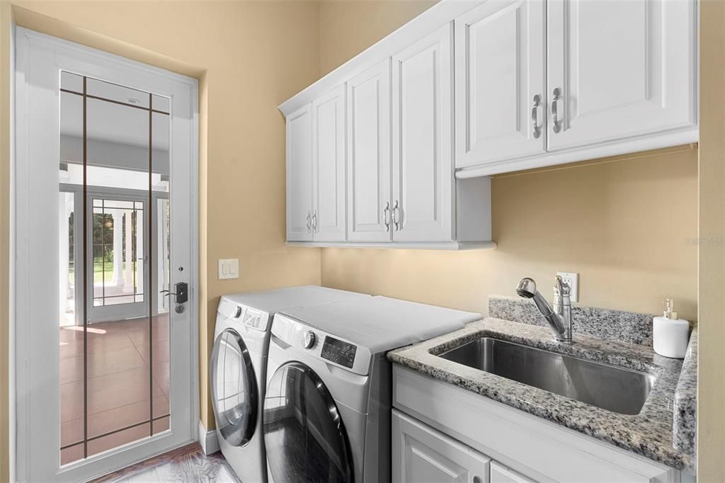 Interior, Washer