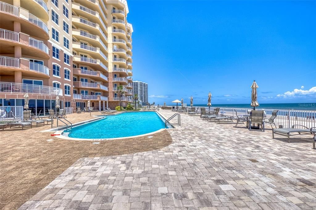 Exterior, Pool, Water