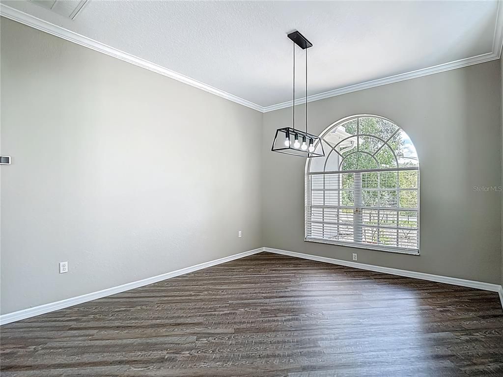Empty room, Interior, Pendant Lights, Wood Texture Flooring