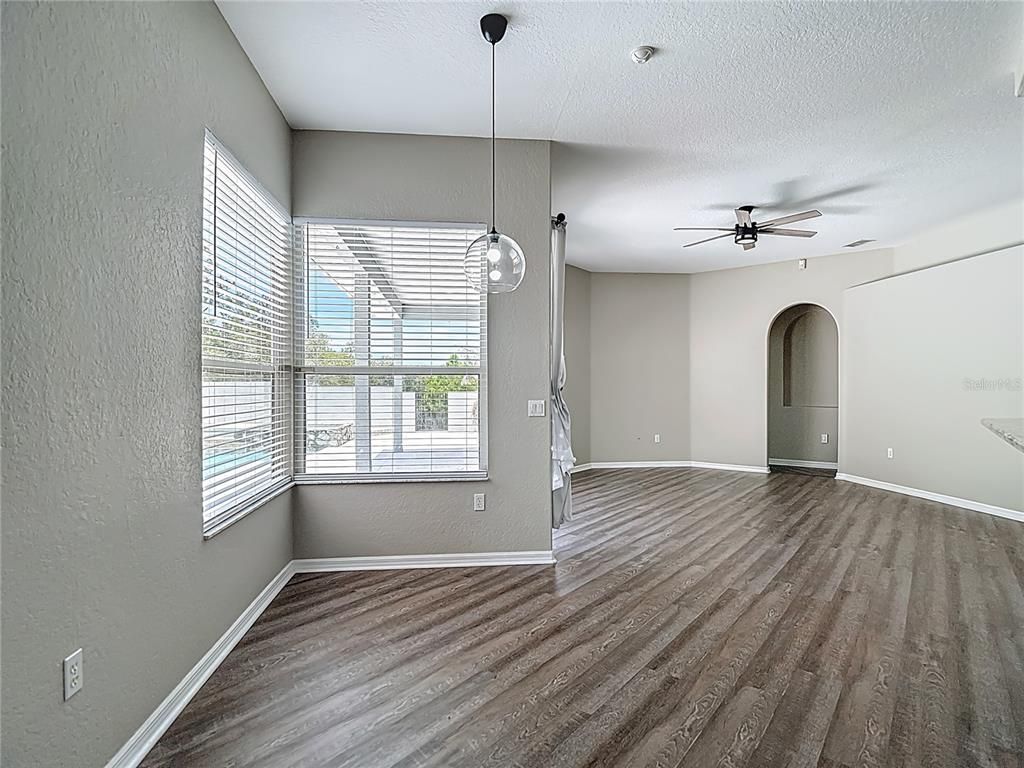 Empty room, Interior, Pendant Lights, Wood Texture Flooring