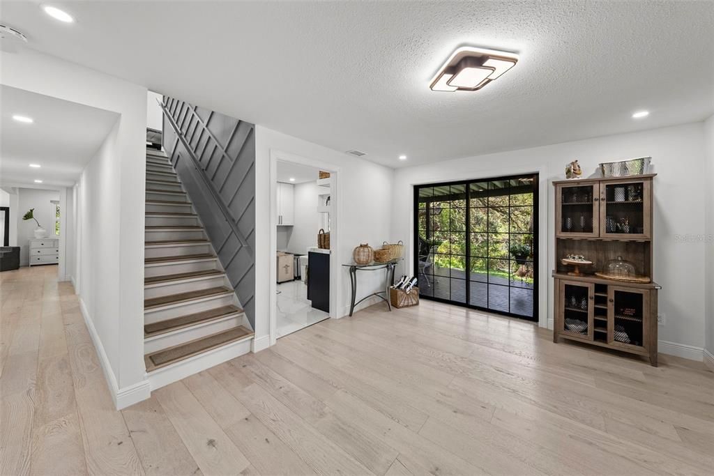 Interior, Recessed Lighting, Wood Texture Flooring