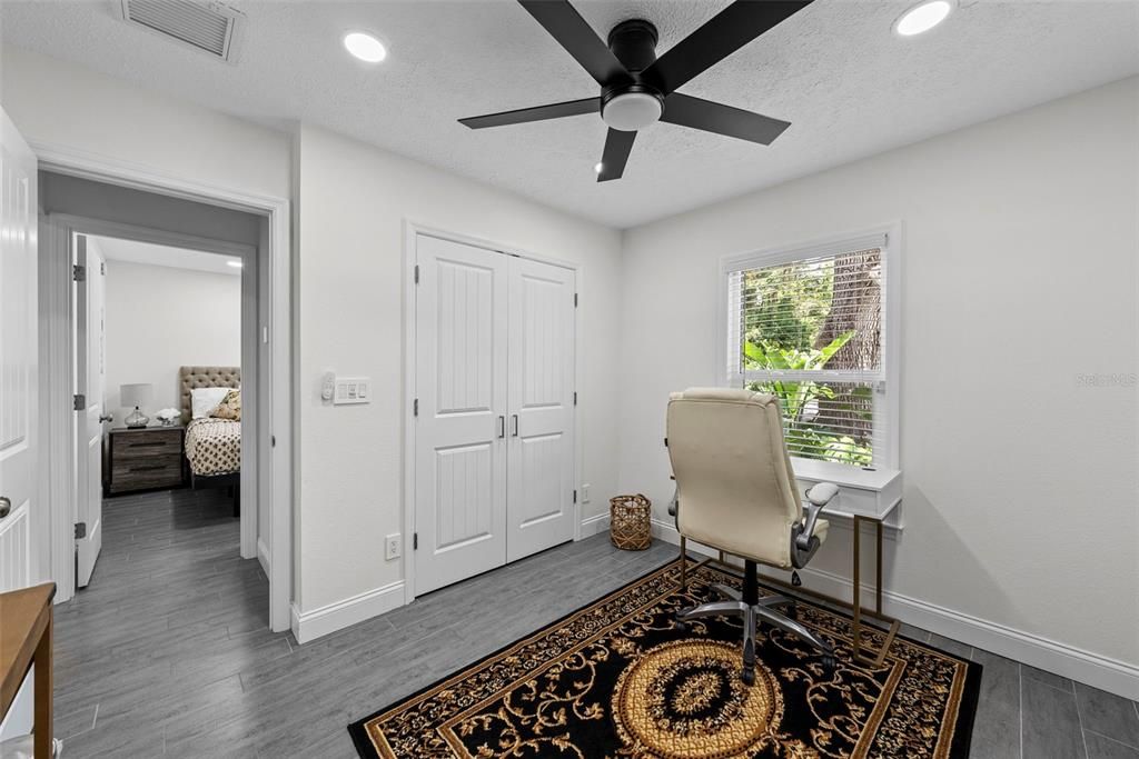 Bedroom, Home Office, Interior, Recessed Lighting, Wood Texture Flooring