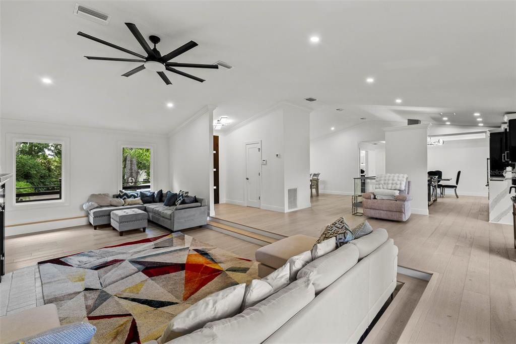 Interior, Living room, Recessed Lighting, Wood Texture Flooring