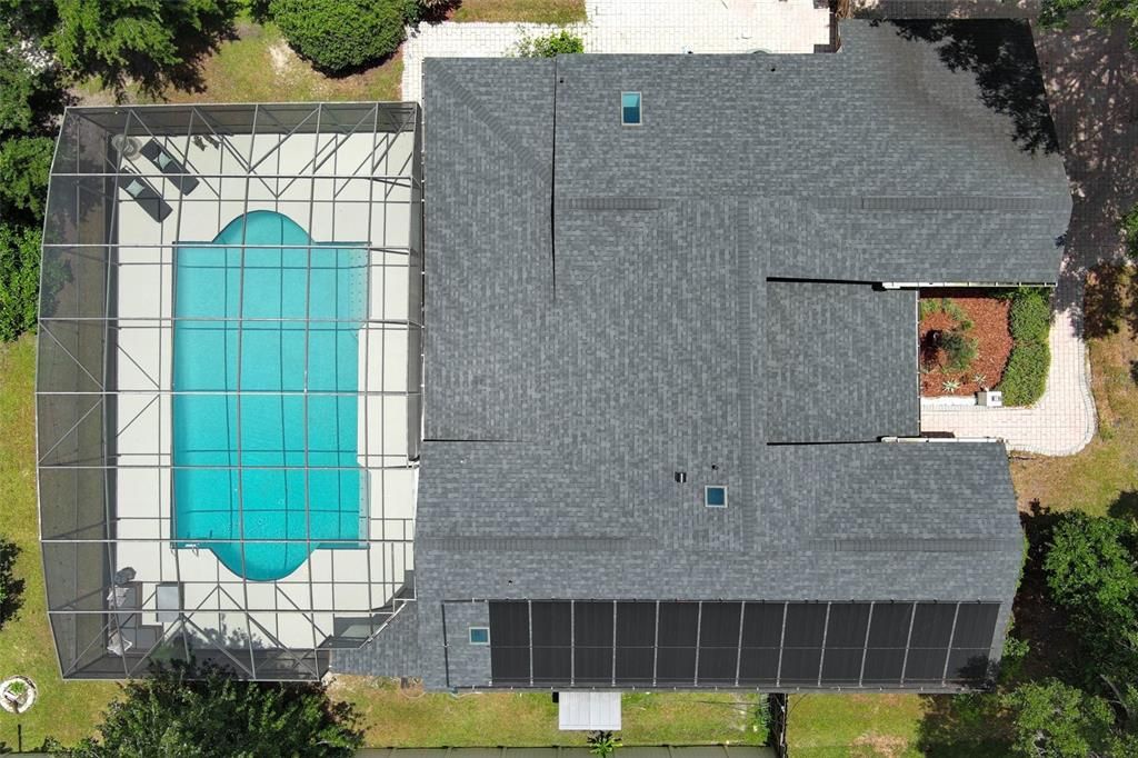 Exterior, Drone