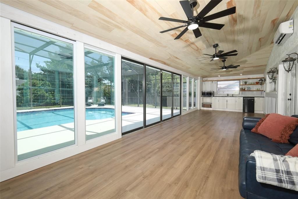 Interior, Sun Room, Wooden Ceilings, Wood Texture Flooring
