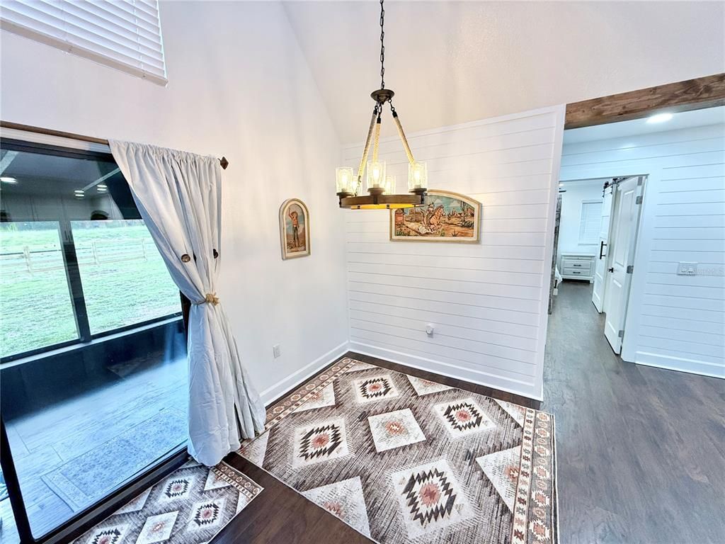 Interior, Pendant Lights, Wood Texture Flooring