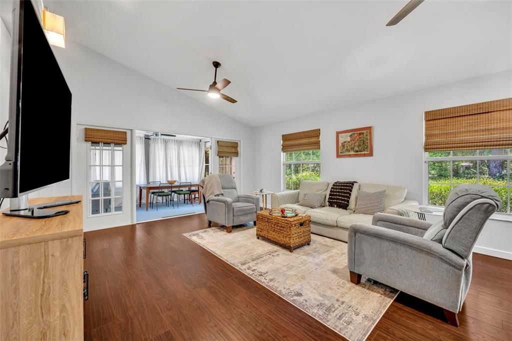 Dining room, Interior, Living room, Wood Texture Flooring
