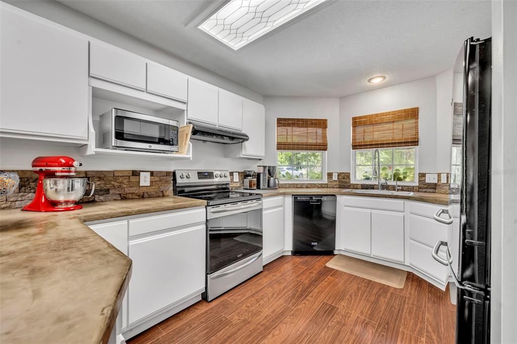 Interior, Kitchen, Recessed Lighting, Wood Texture Flooring