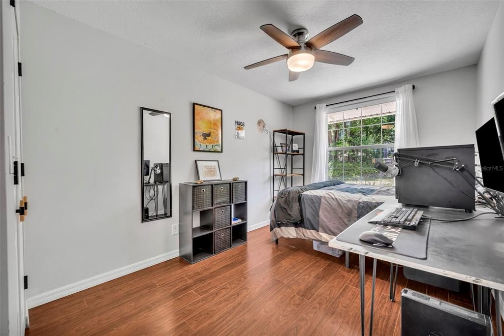 Bedroom, Home Office, Interior, Wood Texture Flooring