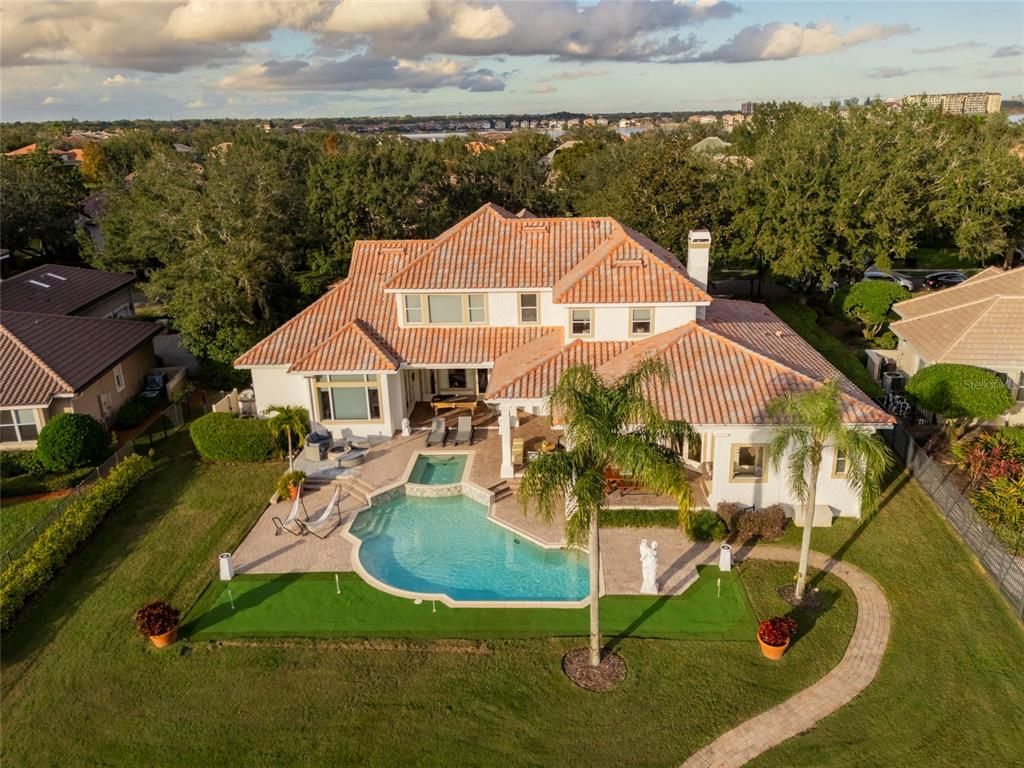 Exterior, Drone
