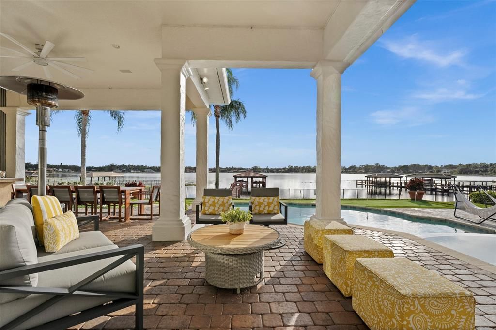 Exterior, Pool, Water