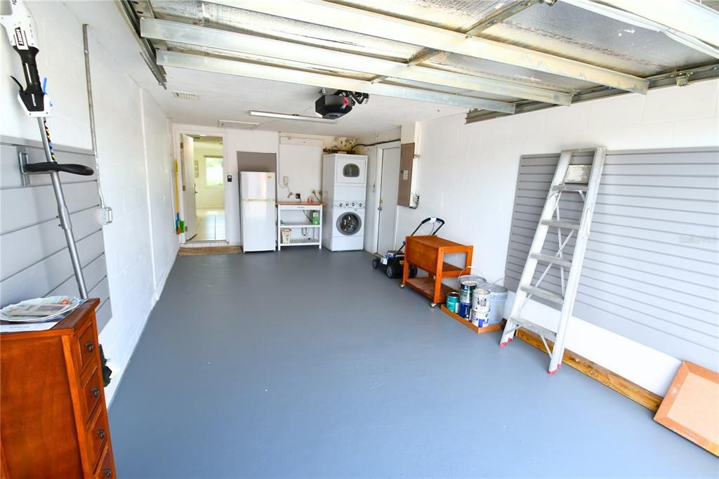 Garage, Interior, Washer