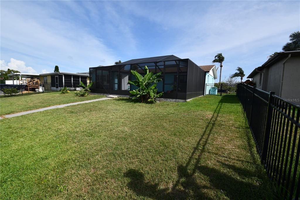 Backyard, Exterior