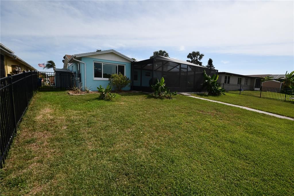 Backyard, Exterior