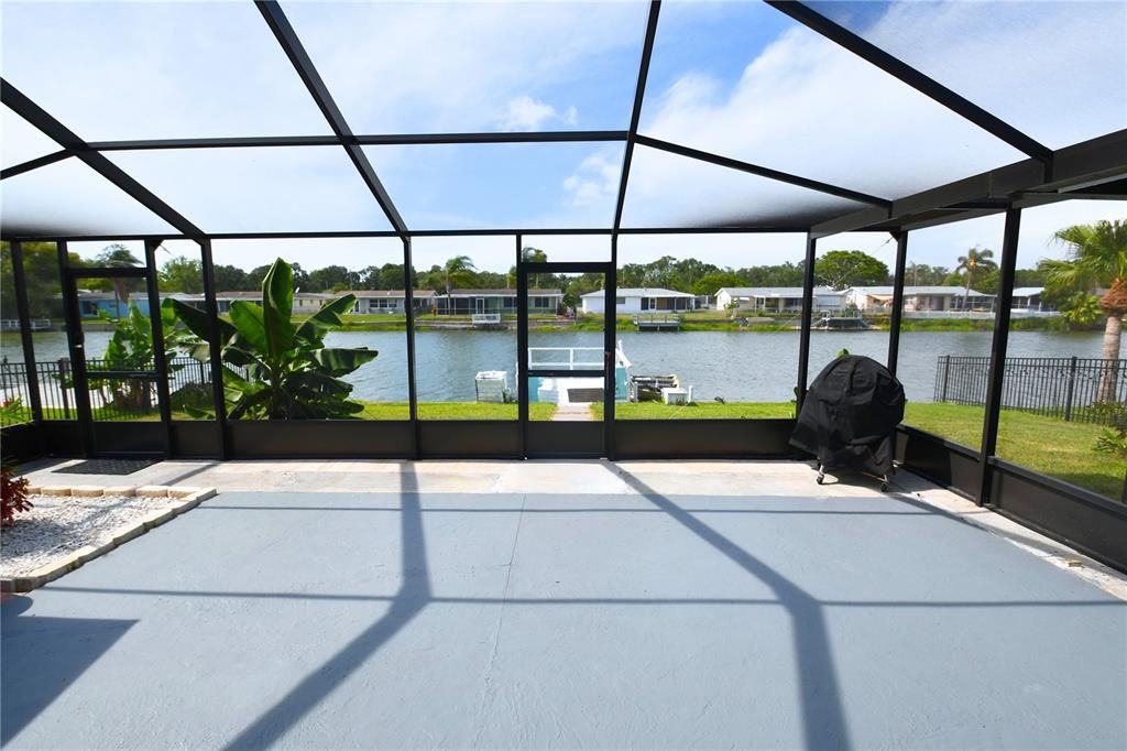 Glass Ceilings, Interior, Sun Room, Water