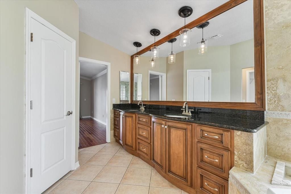 Bathroom, Dual Sink Vanities, Interior, Pendant Lights, Wood Texture Flooring