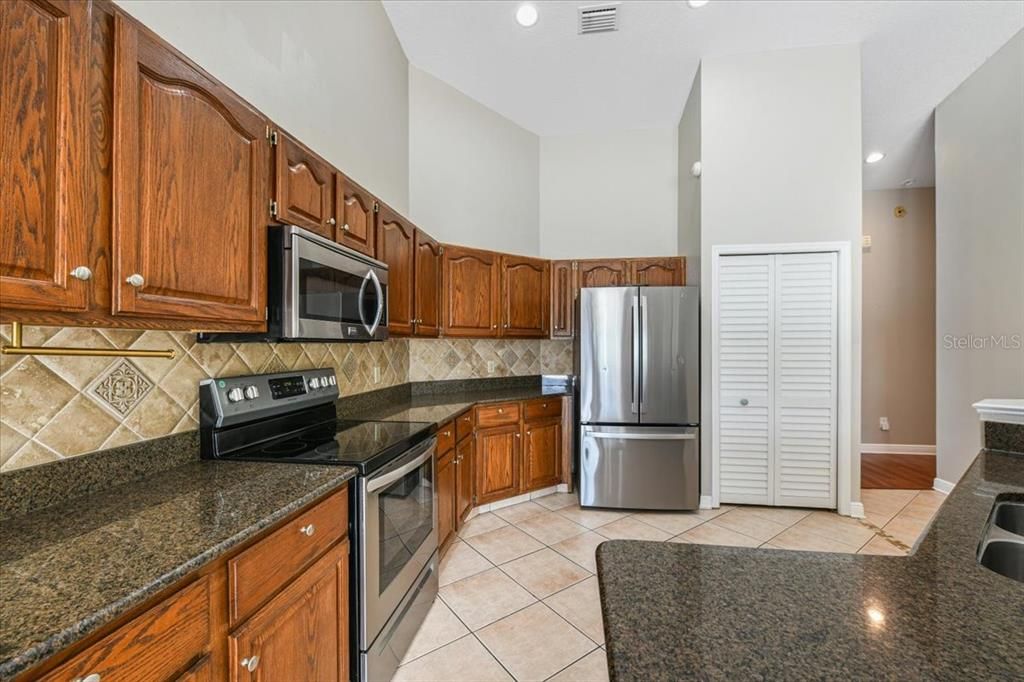 Interior, Kitchen, Recessed Lighting