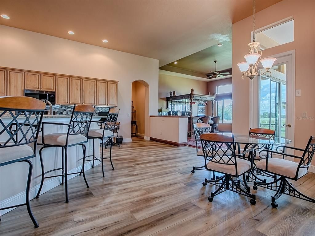 Chandelier, Dining room, Interior, Kitchen, Recessed Lighting, Wood Texture Flooring