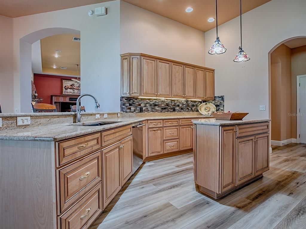 Interior, Kitchen, Pendant Lights, Recessed Lighting, Wood Texture Flooring