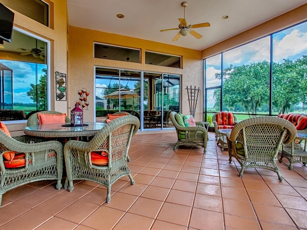 Dining room, Interior, Recessed Lighting, Sun Room