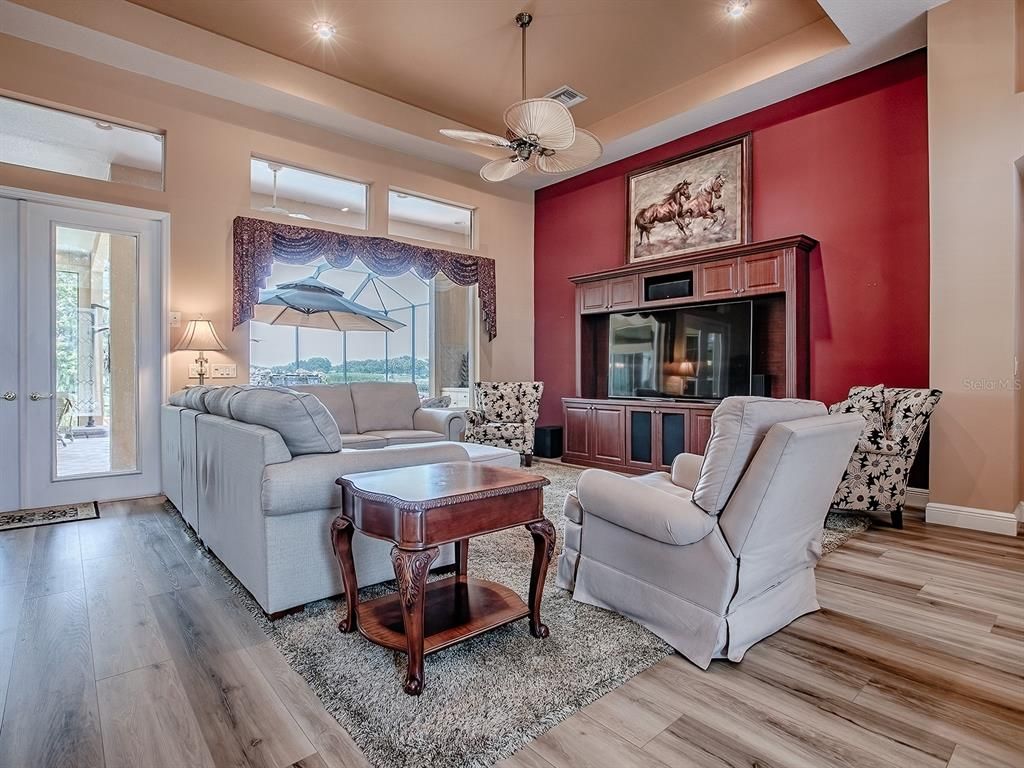 Interior, Living room, Recessed Lighting, Wood Texture Flooring