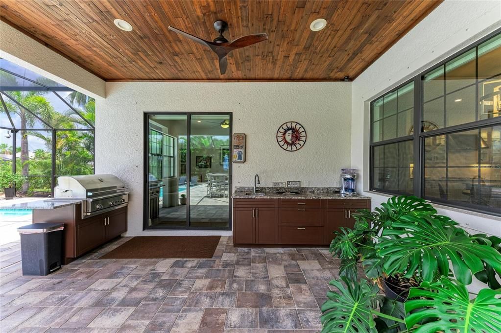 Interior, Recessed Lighting, Sun Room, Wooden Ceilings