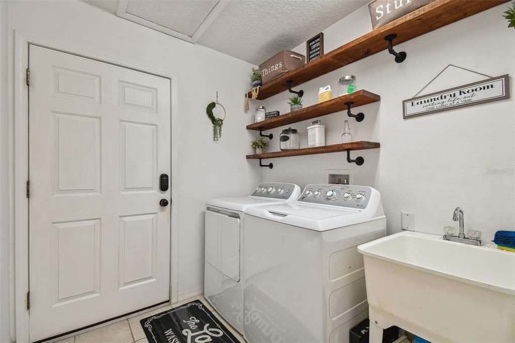 Interior, Washer